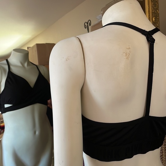 Victoria’s Secret Sport Bra Pink Ultimate Lightly Lined Removable Padding NEW - Picture 10 of 11